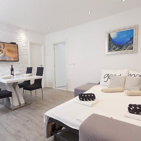 Apartmani Marina Makarska Esterno foto