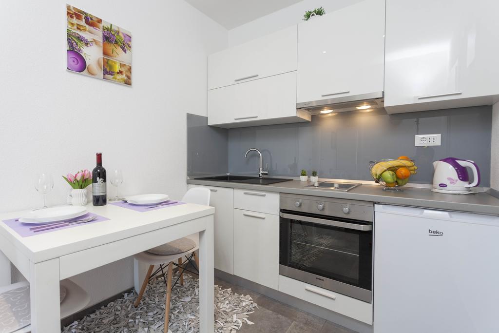 Apartmani Marina Makarska Esterno foto