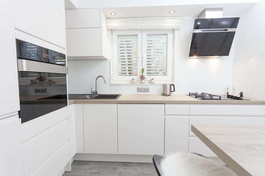 Apartmani Marina Makarska Esterno foto